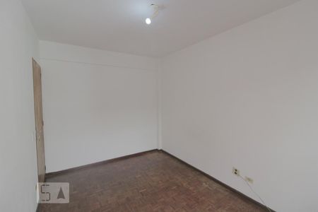 Quarto 1 de apartamento para alugar com 1 quarto, 34m² em Centro, Curitiba