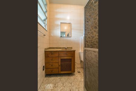 Banheiro de apartamento à venda com 2 quartos, 75m² em Penha Circular, Rio de Janeiro