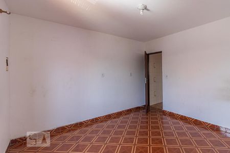 Quarto 2 de casa para alugar com 2 quartos, 70m² em Jardim Laone, São Paulo