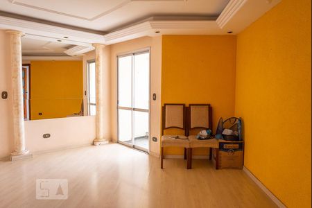 Sala de apartamento para alugar com 3 quartos, 69m² em Jardim Vila Formosa, São Paulo