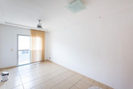Sala  de apartamento à venda com 2 quartos, 52m² em Sapê, Niterói