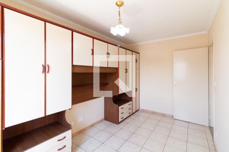 Quarto 1 de apartamento para alugar com 2 quartos, 61m² em Jardim Ester, São Paulo