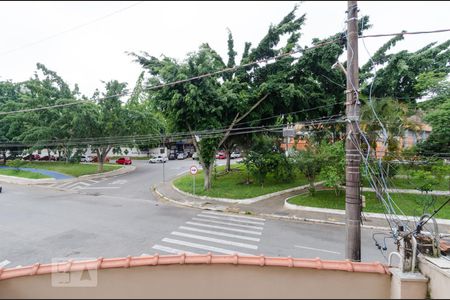 Vista de casa à venda com 3 quartos, 190m² em Alves Dias, São Bernardo do Campo