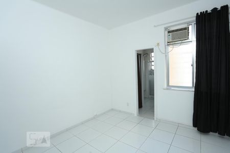 Quarto de apartamento à venda com 1 quarto, 45m² em Copacabana, Rio de Janeiro