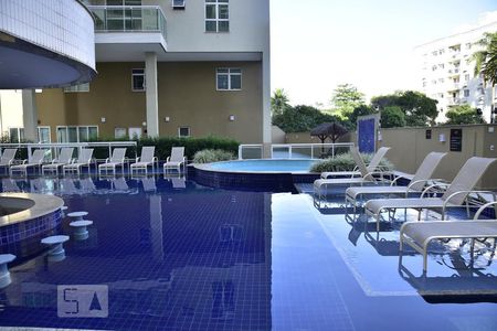 Área comum - Piscina de apartamento para alugar com 1 quarto, 40m² em Taquara, Rio de Janeiro