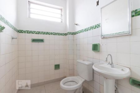 Banheiro de apartamento para alugar com 1 quarto, 60m² em Tucuruvi, São Paulo