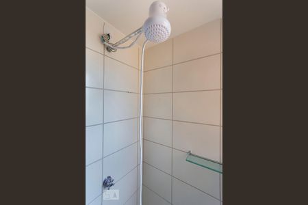 Banheiro de apartamento à venda com 2 quartos, 52m² em Jardim do Lago Continuação, Campinas