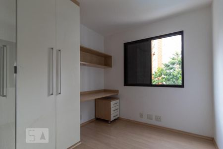 Quarto 1 de apartamento para alugar com 2 quartos, 100m² em Cidade São Francisco, São Paulo