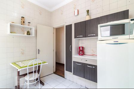 Cozinha de apartamento à venda com 2 quartos, 88m² em Bela Vista, São Paulo