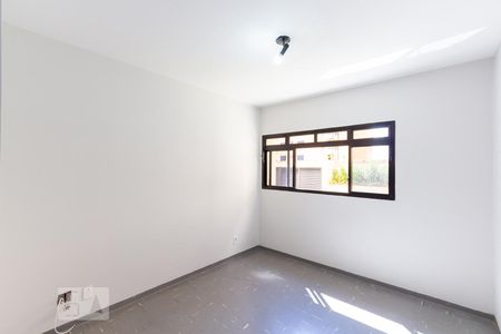 Sala de kitnet/studio para alugar com 1 quarto, 43m² em Jardim Ampliação, São Paulo