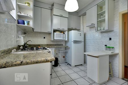 Cozinha de apartamento para alugar com 3 quartos, 145m² em Campos Elíseos, São Paulo