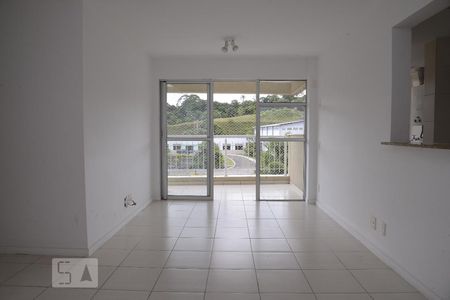 Sala de apartamento à venda com 3 quartos, 76m² em Pechincha, Rio de Janeiro