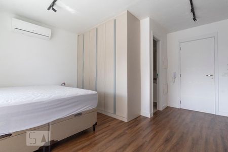 Sala/Quarto de kitnet/studio à venda com 1 quarto, 31m² em Sumarezinho, São Paulo