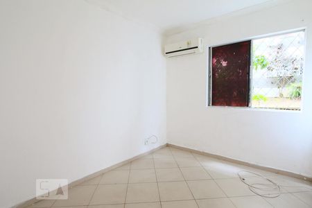 Quarto 1   de apartamento para alugar com 2 quartos, 48m² em Freguesia (jacarepaguá), Rio de Janeiro