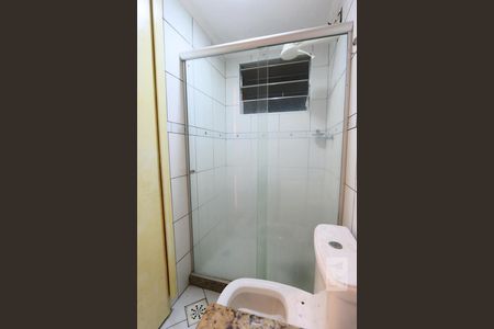 Banheiro de apartamento para alugar com 2 quartos, 48m² em Freguesia (jacarepaguá), Rio de Janeiro