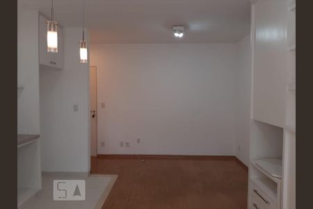 Sala de apartamento para alugar com 1 quarto, 55m² em Cambuí, Campinas