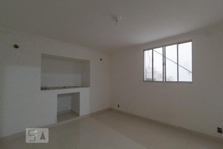 Quarto  1 de casa para alugar com 2 quartos, 110m² em Jardim Ivana, São Paulo