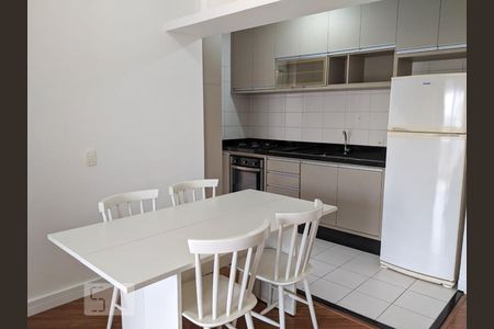 Cozinha de apartamento à venda com 2 quartos, 58m² em Ponte Pequena, São Paulo