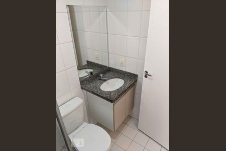 Banheiro de apartamento à venda com 2 quartos, 58m² em Ponte Pequena, São Paulo