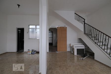 Casa de condomínio à venda com 153m², 3 quartos e sem vagaSala
