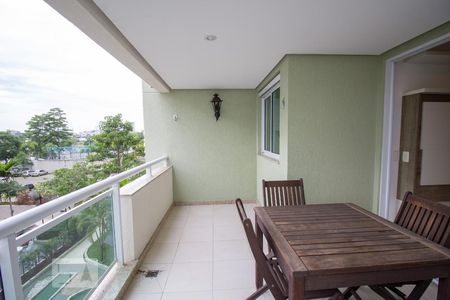 Varanda de apartamento à venda com 2 quartos, 68m² em Barra da Tijuca, Rio de Janeiro