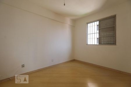 Quarto 2 de apartamento para alugar com 2 quartos, 52m² em Brás, São Paulo