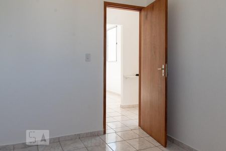 Apartamento para alugar com 3 quartos, 70m² em Heliópolis, Belo Horizonte