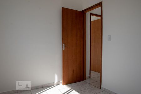 Apartamento para alugar com 3 quartos, 70m² em Heliópolis, Belo Horizonte