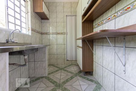 Cozinha de casa para alugar com 1 quarto, 45m² em Jardim Santa Maria, São Paulo
