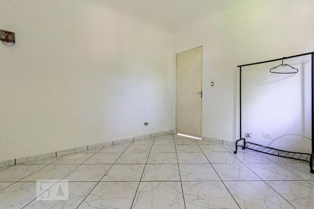 Quarto de casa para alugar com 1 quarto, 45m² em Jardim Santa Maria, São Paulo