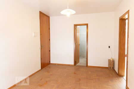 Sala de apartamento para alugar com 1 quarto, 44m² em Passo da Areia, Porto Alegre