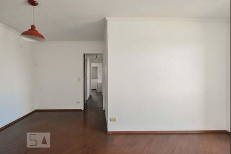 Sala de apartamento para alugar com 3 quartos, 74m² em Jardim Consórcio, São Paulo