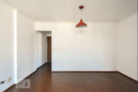 Sala de apartamento para alugar com 3 quartos, 74m² em Jardim Consórcio, São Paulo