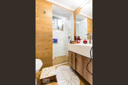 Banheiro  de apartamento à venda com 3 quartos, 179m² em Jardim Planalto, Campinas