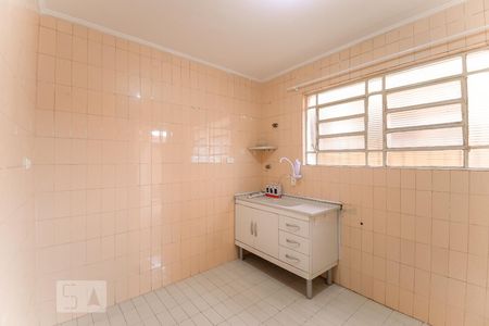 Cozinha de apartamento para alugar com 1 quarto, 50m² em Vila Gomes Cardim, São Paulo