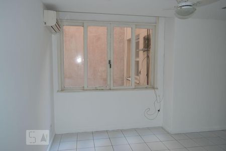 Apartamento à venda com 85m², 3 quartos e 1 vagaSala