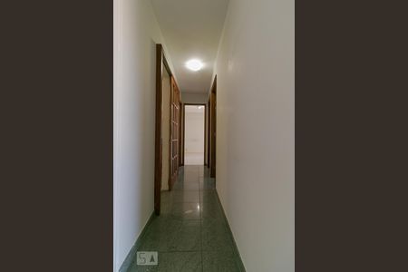 Corredor de apartamento à venda com 3 quartos, 80m² em Vila Costa E Silva, Campinas