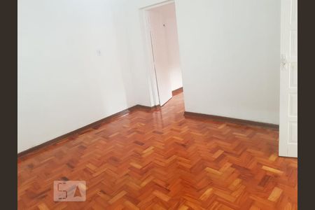 Quarto de casa para alugar com 1 quarto, 70m² em I.a.p.i., Osasco