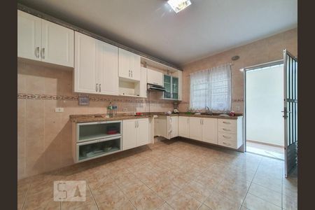 Cozinha de casa para alugar com 2 quartos, 98m² em Vila Dom Pedro I, São Paulo