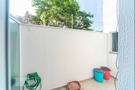 Vista da Sala  de apartamento para alugar com 2 quartos, 92m² em Vila Alzira, Santo André