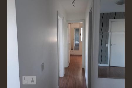 Corredor de apartamento para alugar com 3 quartos, 85m² em Atuba, Curitiba