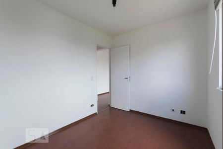 Quarto 2 de apartamento para alugar com 2 quartos, 48m² em Jardim Celeste, São Paulo