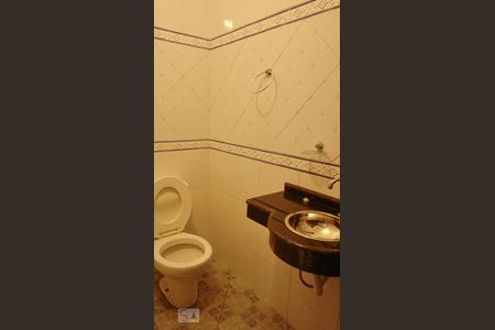 Banheiro Lavabo de casa à venda com 3 quartos, 250m² em Jardim Paraventi, Guarulhos