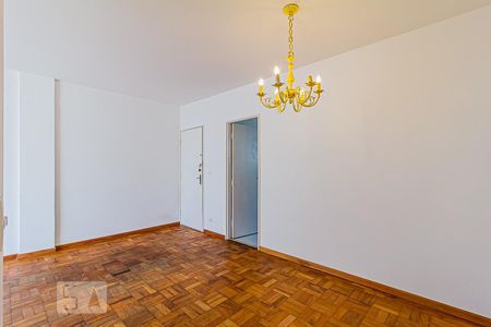 Sala de apartamento à venda com 2 quartos, 77m² em Vila Nova Conceição, São Paulo