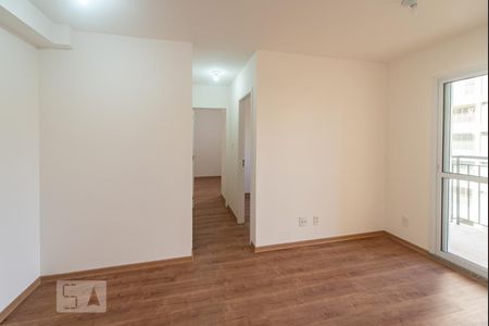 Sala e Corredor de apartamento para alugar com 2 quartos, 48m² em Vila Valparaíso, Santo André