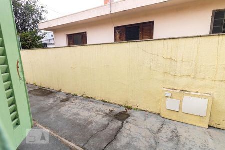 Vista do Dormitório  de casa de condomínio para alugar com 1 quarto, 45m² em Vila São Pedro, Santo André