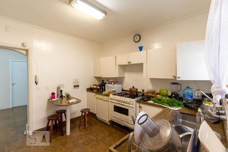 Cozinha de casa para alugar com 8 quartos, 400m² em Jardim Londrina, São Paulo