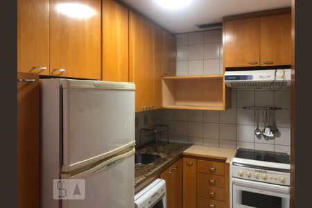 Cozinha de apartamento à venda com 1 quarto, 47m² em Bela Vista, São Paulo