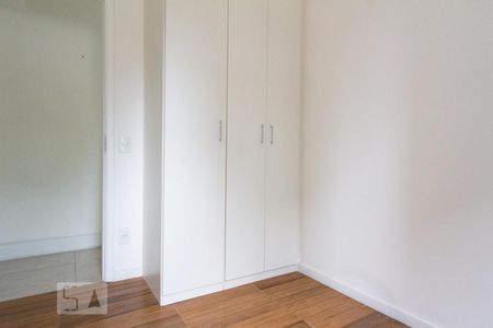 Quarto 1 de apartamento à venda com 2 quartos, 50m² em Parque Reboucas, São Paulo