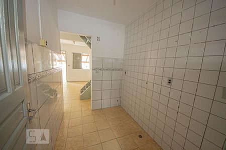 Cozinha de casa de condomínio à venda com 2 quartos, 46m² em Pinheiro, São Leopoldo